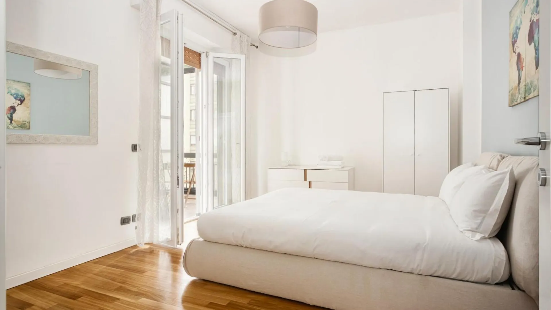 Milano San Siro - Comfort Suite 0*, Milan